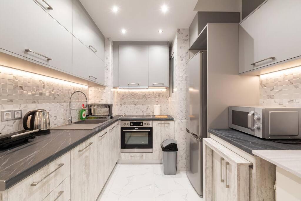 Comfy Flat Near Edem Beach By Atheniankeys Exterior foto